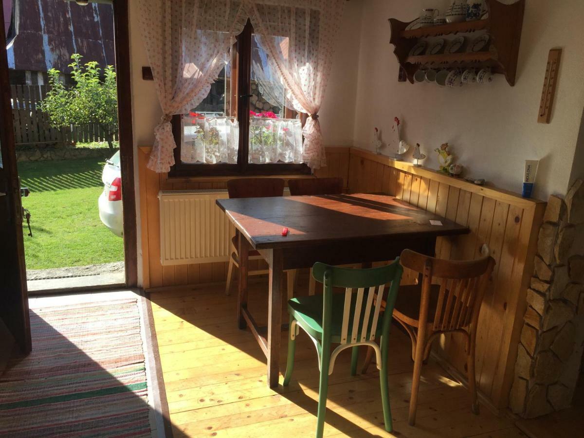 Drevenicka 110 Villa Zazriva Bagian luar foto
